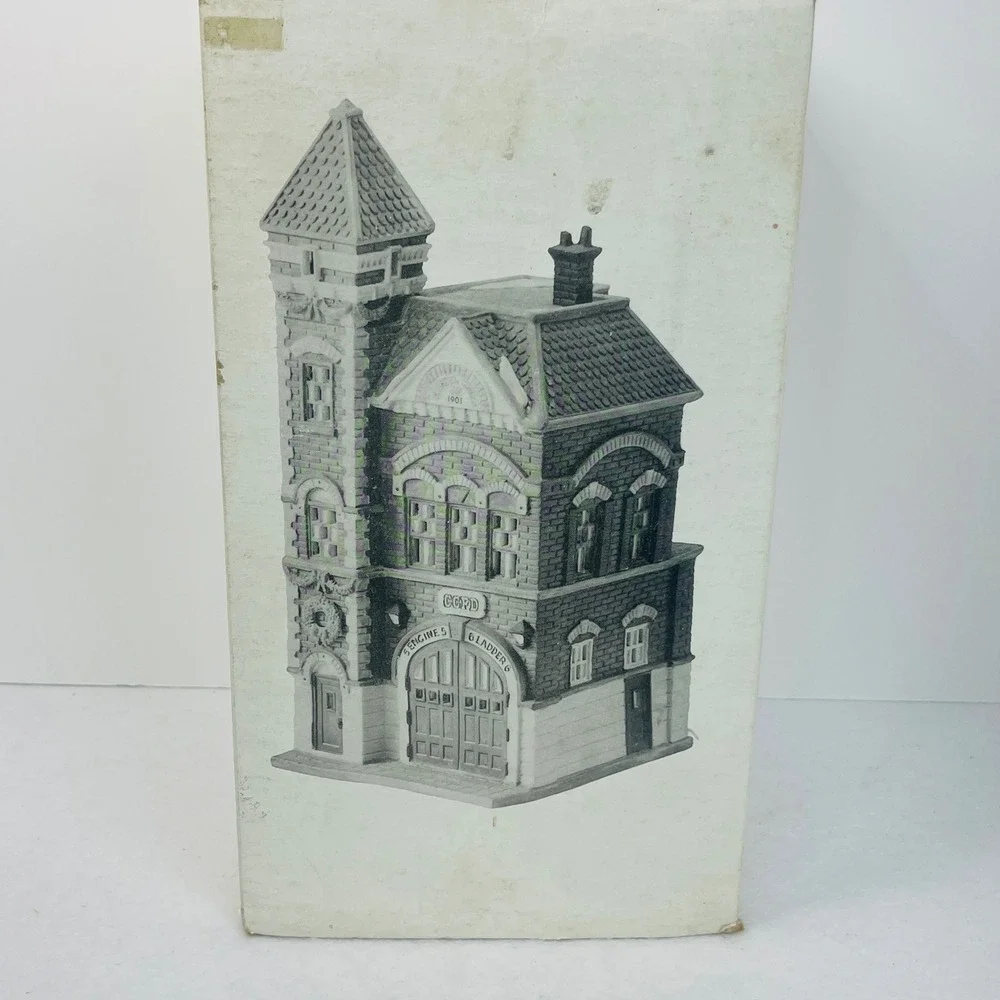 Dept 56 Red Brick Fire Station Christmas In The City Heritage Village 5536-0